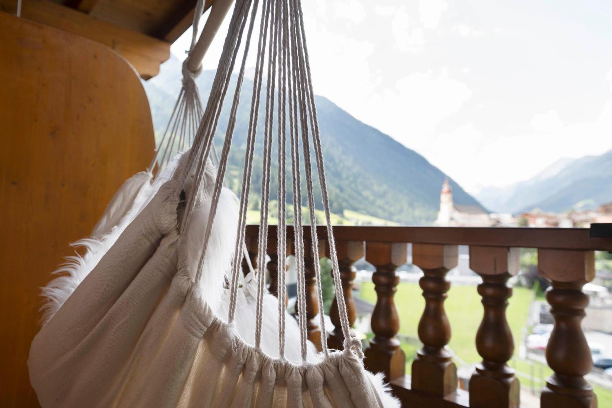 Hotel Stubaierhof Neustift im Stubaital Exteriör bild